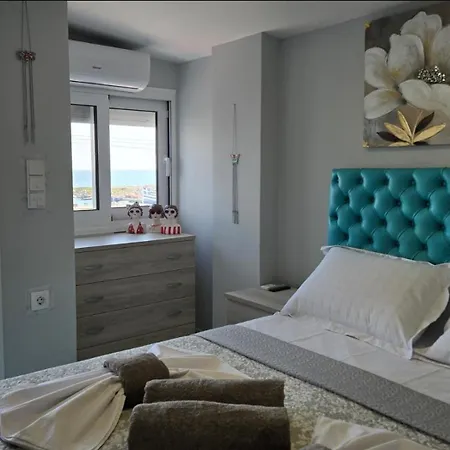 Apartment Sea View By Natalia *